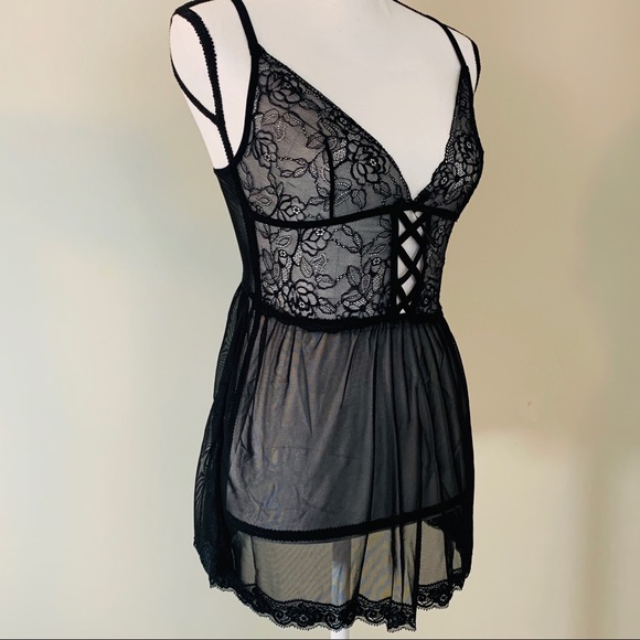 Elina Babydoll Lingerie Set - Picture 13 of 16